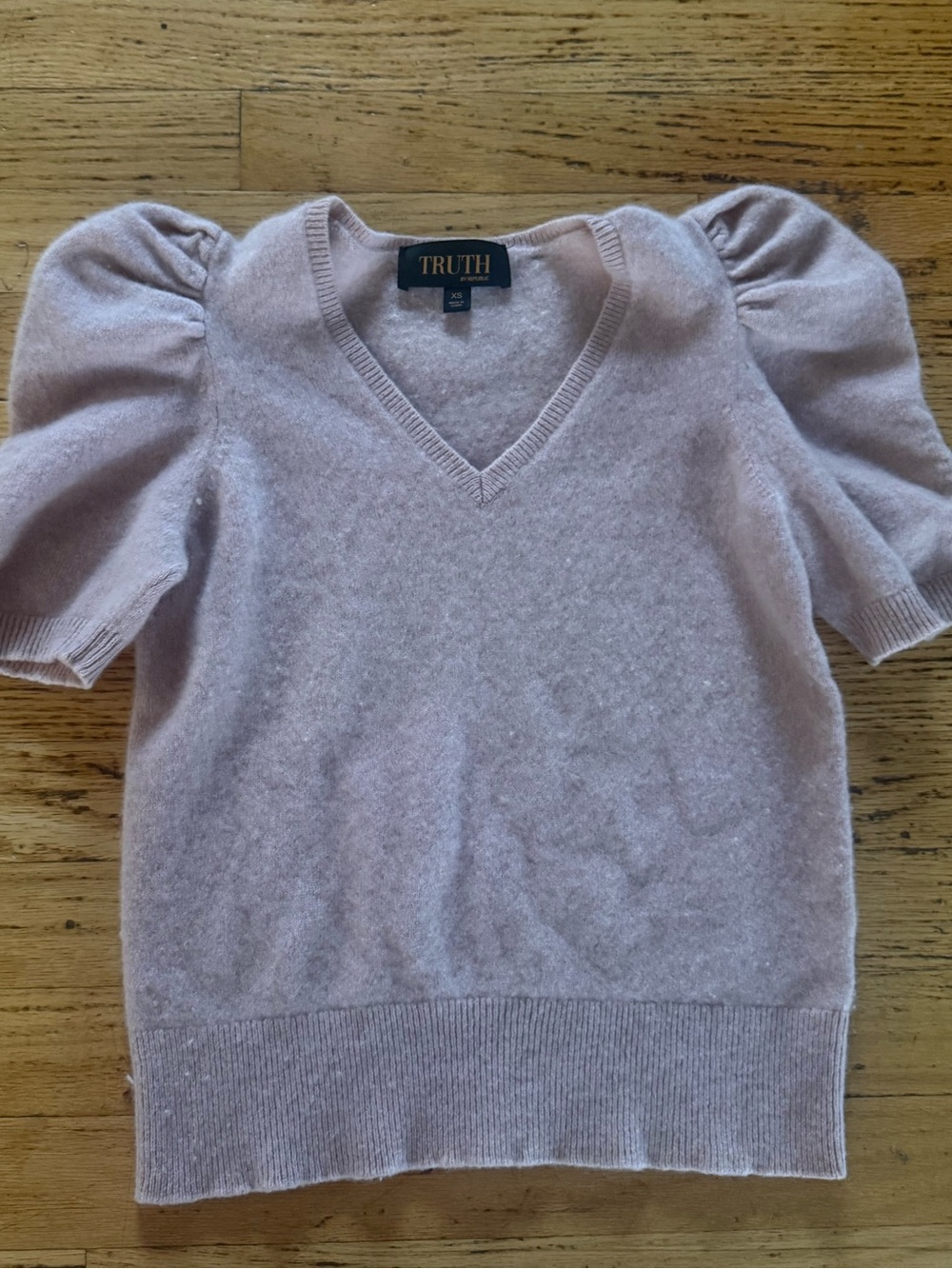 Truth Puff-Sleeve V-Neck Sweater in Dusty Rose
